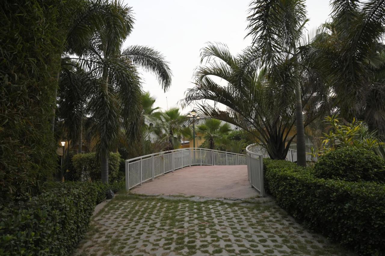 Kamal Resorts - The Luxury Of Being Yourself Ludhiana Ngoại thất bức ảnh