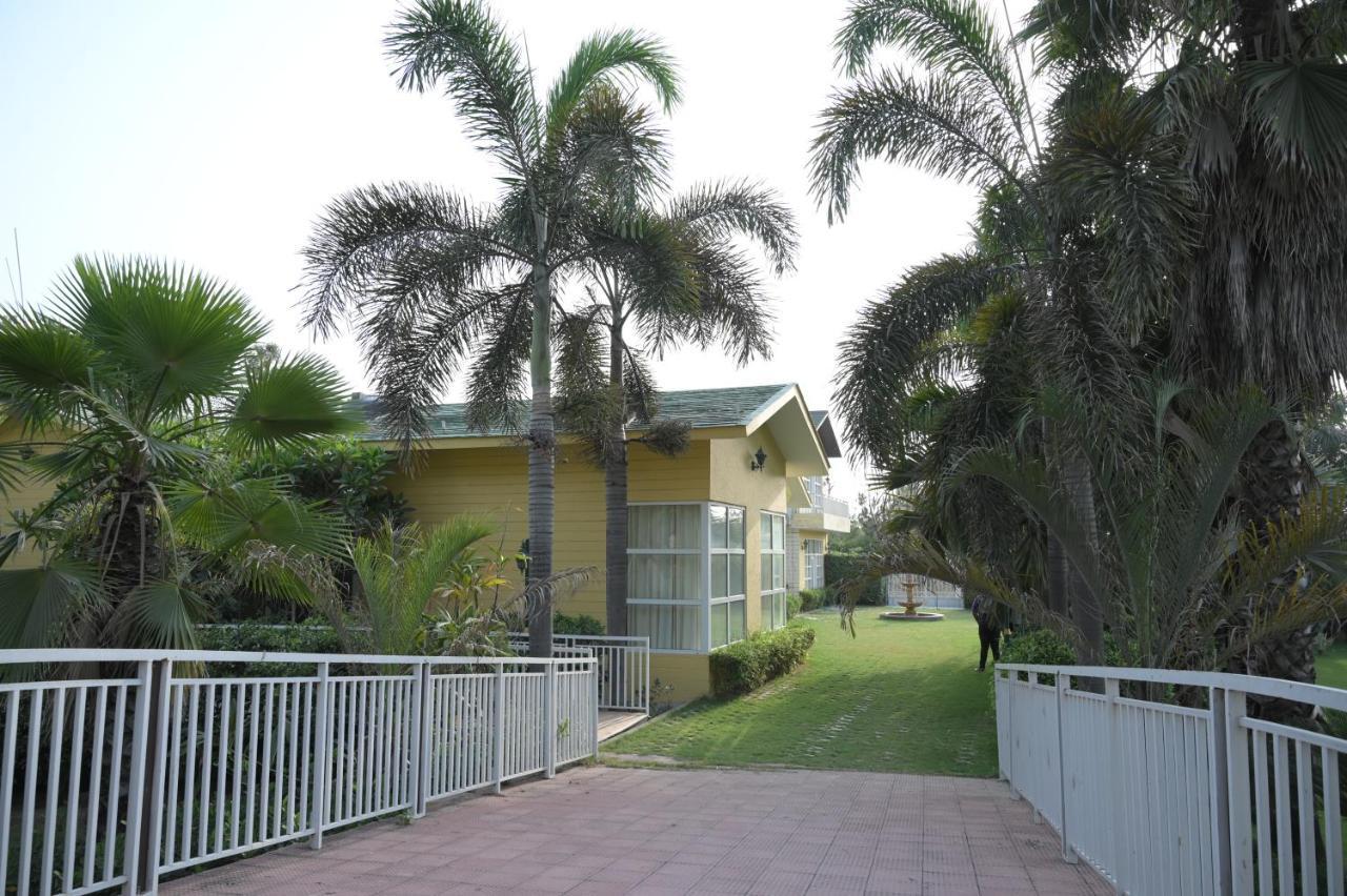 Kamal Resorts - The Luxury Of Being Yourself Ludhiana Ngoại thất bức ảnh