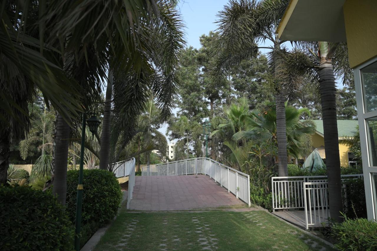 Kamal Resorts - The Luxury Of Being Yourself Ludhiana Ngoại thất bức ảnh