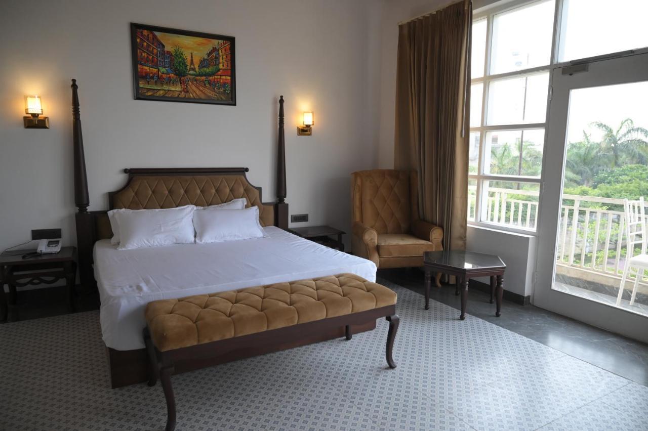 Kamal Resorts - The Luxury Of Being Yourself Ludhiana Ngoại thất bức ảnh